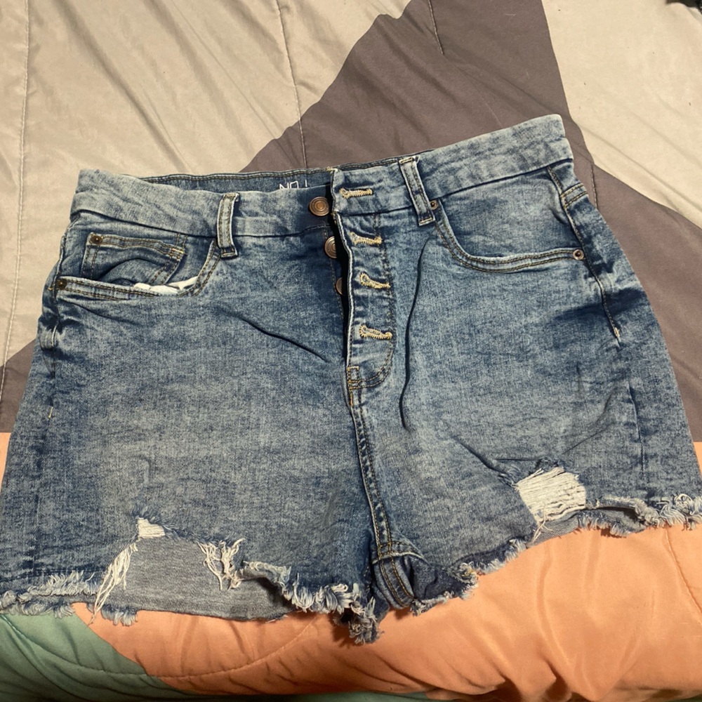 NOBO Design shorts